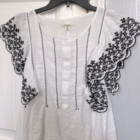 Shirt - Picture 1 of 1